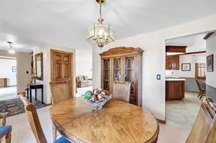 504 Somerset Dr, Green Bay, WI 54301 - Photo 16