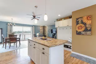 W5155 N Twin Lake Rd, Waupaca, WI 54981 - Photo 10