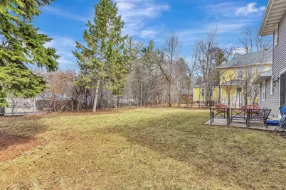 932 Vine Avenue, Oshkosh, WI 54901 - Photo 4
