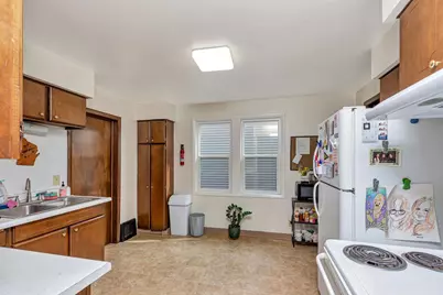 704 Wisconsin Street, Oshkosh, WI 54901 - Photo 10