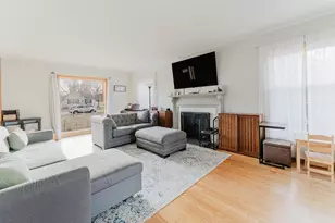 629 Congress St, Neenah, WI 54956 - Photo 2