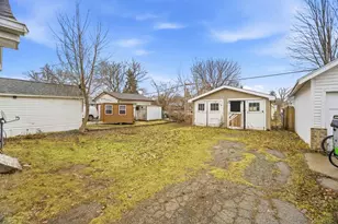 613 Shawano Ave, Oshkosh, WI 54901 - Photo 20