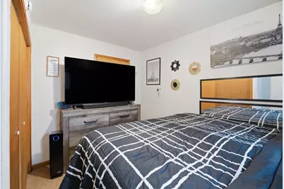 613 Shawano Avenue, Oshkosh, WI 54901 - Photo 10