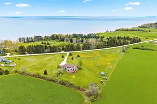 N2729 Lakeshore Rd, Kewaunee, WI 54216 - Photo 4