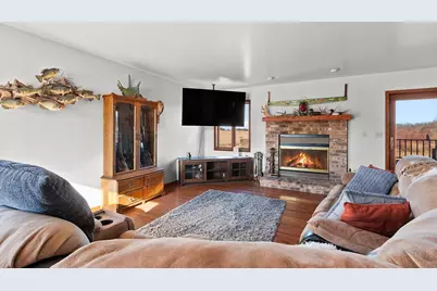 N2729 Lakeshore Road, Kewaunee, WI 54216 - Photo 16