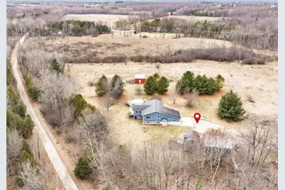 265 E Leeward Street, Sturgeon Bay, WI 54235 - Photo 1