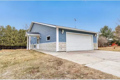 265 E Leeward Street, Sturgeon Bay, WI 54235 - Photo 8