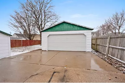 1122 S 22nd Street, Manitowoc, WI 54220 - Photo 4