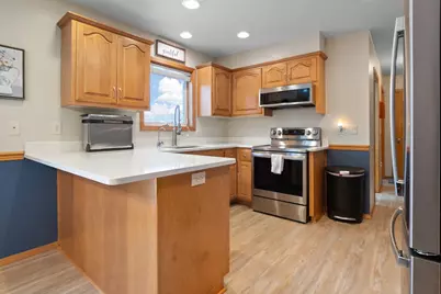 5093 Snapdragon Circle, Little Suamico, WI 54141 - Photo 12
