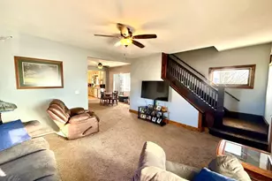 181 Doty St, Fond du Lac, WI 54935 - Photo 2