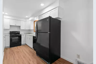 701 E Longview Drive, Appleton, WI 54911 - Photo 40