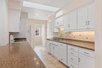 1617 Twin Lakes Circle, Green Bay, WI 54311 - Photo 6