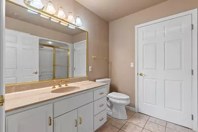 1617 Twin Lakes Circle, Green Bay, WI 54311 - Photo 24