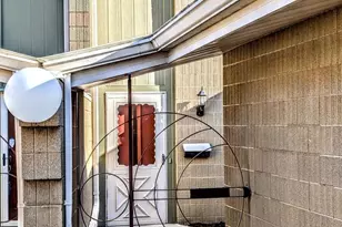 1235 W Nicolet Cir, Appleton, WI 54914 - Photo 2