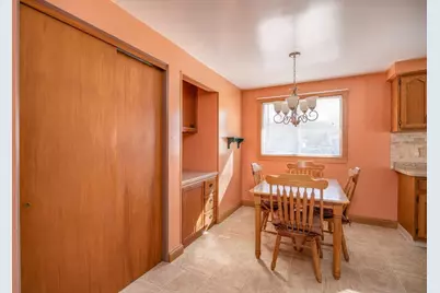 1631 S Walden Avenue, Appleton, WI 54915 - Photo 6