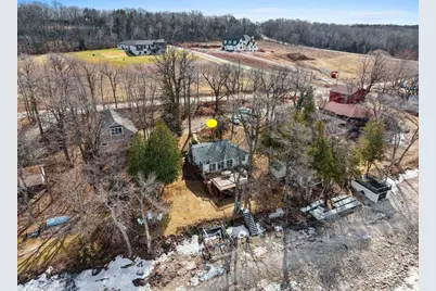 5141 Edgewater Beach Road, Green Bay, WI 54311 - Photo 2