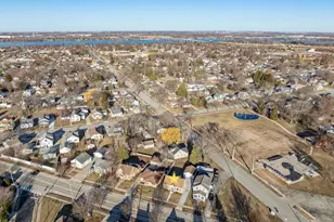 658 Appleton Rd, Menasha, WI 54952 - Photo 32