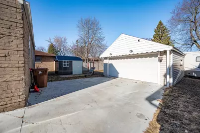 658 Appleton Road, Menasha, WI 54952 - Photo 26