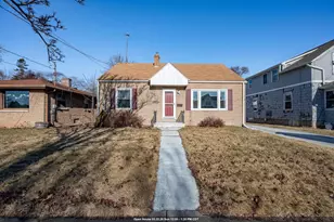 658 Appleton Rd, Menasha, WI 54952 - Photo 1