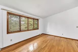 2462 Bluestone Pl, Green Bay, WI 54311 - Photo 4