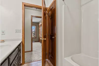 2189 E Prairie Creek Drive, Neenah, WI 54956 - Photo 26