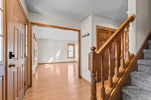 2189 E Prairie Creek Dr, Neenah, WI 54956 - Photo 20