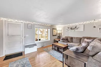 308 S Superior Street, De Pere, WI 54115 - Photo 4