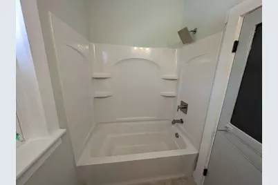 109 Park Avenue, Berlin, WI 54923 - Photo 10