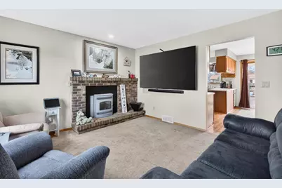 3230 S Whip Poor Will Lane, Appleton, WI 54915 - Photo 2