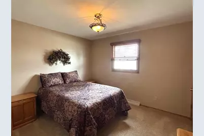 1931 N Summit Street, Appleton, WI 54914 - Photo 8