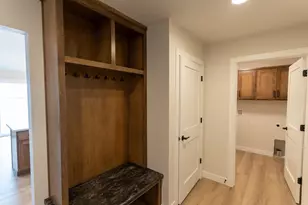 4110 Ridgecrest Ln, Kaukauna, WI 54130 - Photo 2