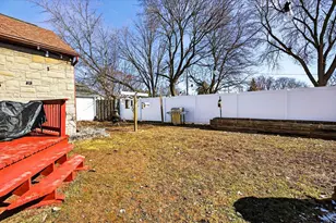 1108 N Gillett St, Appleton, WI 54914 - Photo 26