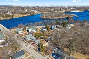 2141 Riverside Ave, Marinette, WI 54143 - Photo 10