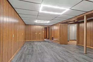 2105 N Ballard Rd, Appleton, WI 54911 - Photo 20