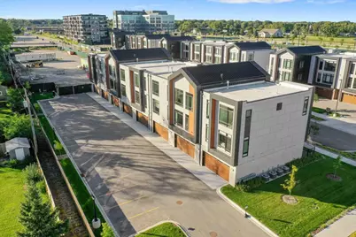 1071 Brookwood Drive, Green Bay, WI 54304 - Photo 48