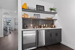 1071 Brookwood Dr, Green Bay, WI 54304 - Photo 30