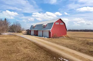 2284 Waukau Rd, Omro, WI 54963 - Photo 8