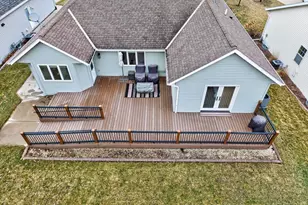 1422 Goldenrod Cir, West Bend, WI 53095 - Photo 40