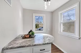 405 2nd St, Neenah, WI 54956 - Photo 10