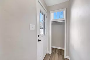 405 2nd St, Neenah, WI 54956 - Photo 28