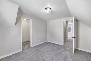 405 2nd St, Neenah, WI 54956 - Photo 22