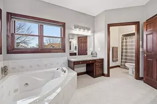 3400 W Warner Estates Dr, Appleton, WI 54913 - Photo 20