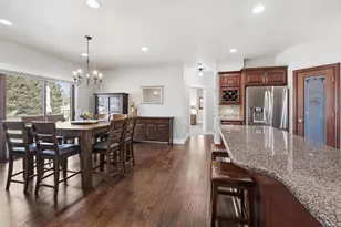 3400 W Warner Estates Dr, Appleton, WI 54913 - Photo 8