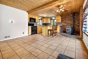 936 Lincoln St, Menasha, WI 54952 - Photo 8