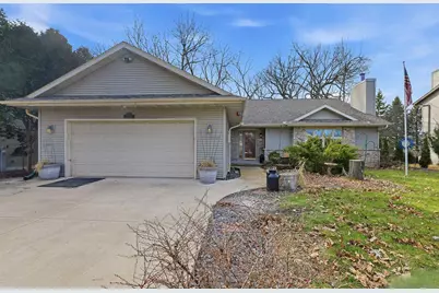 1715 Bernheim Street, Oshkosh, WI 54904 - Photo 34