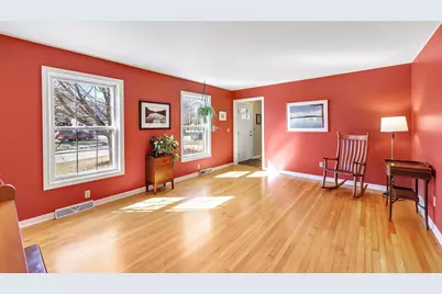 1460 Woodmont Way, Ashwaubenon, WI 54313 - Photo 14