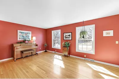 1460 Woodmont Way, Ashwaubenon, WI 54313 - Photo 16