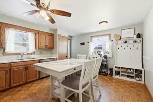 1809 N Charlotte St, Appleton, WI 54911 - Photo 10