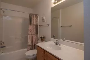 486 Wyldewood Dr, Oshkosh, WI 54904 - Photo 16