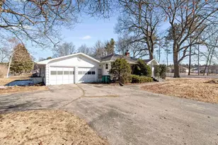 3000 Shore Dr, Marinette, WI 54143 - Photo 26